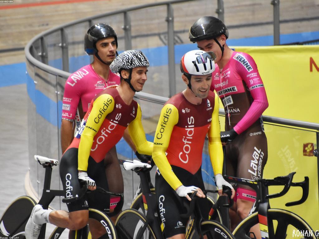 យុទ្ធសាស្ត្រប្រកួត: ការធ្វើការប្រកួតជាសកម្មភាពសំខាន់